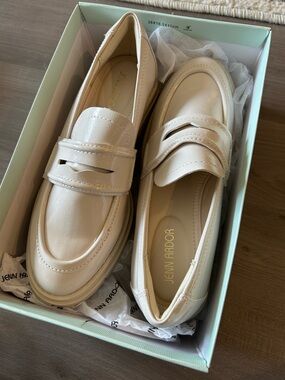 JENN ARDOR Women's Cream Penny Loafers